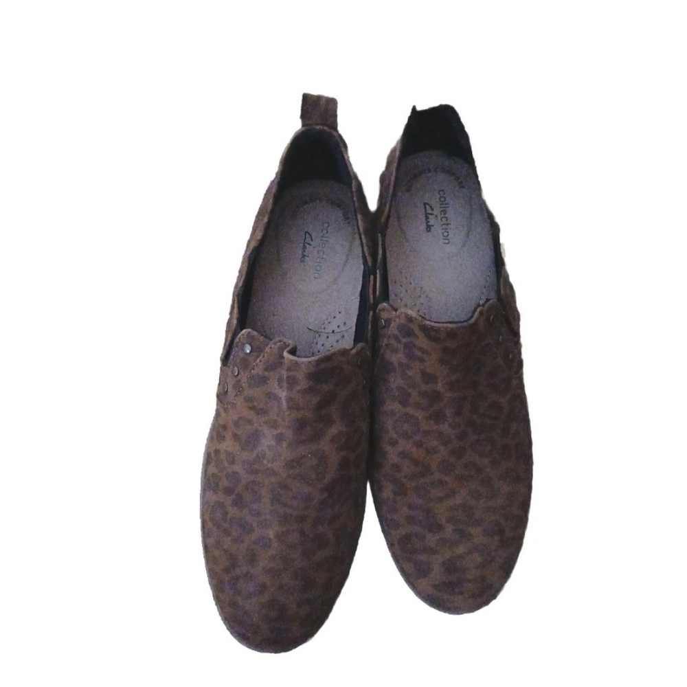 Clarks Ultimate Comfort Collection Animal Print Slip-On Shoe ■ Size 8